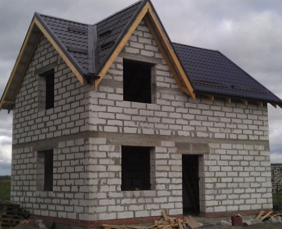 Дом с мансардой до 100м2